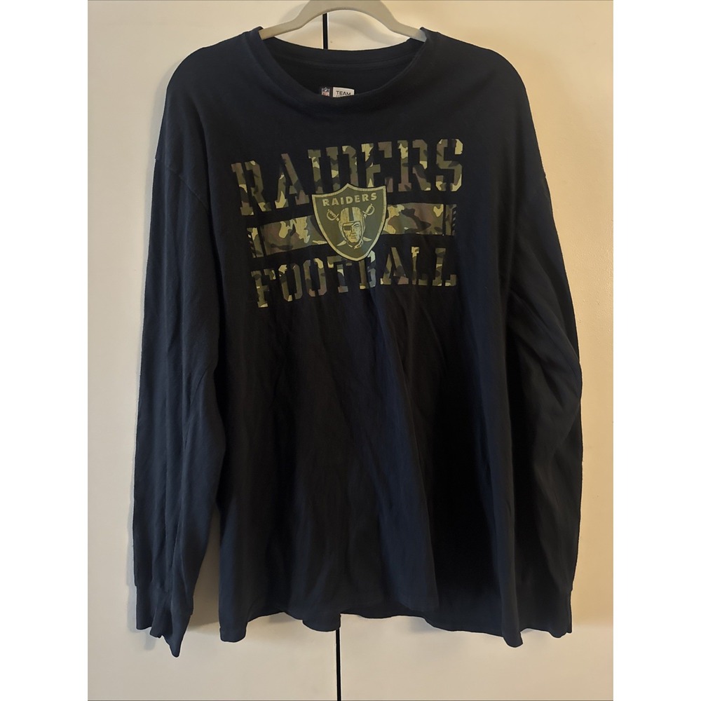 Las Vegas Raiders NFL Team Apparel Mens XL Black Camo Long Sleeve Shirt Football